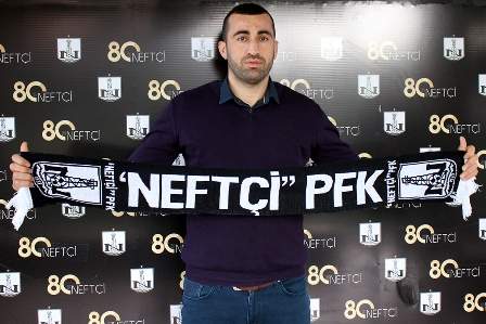  Neftçi yeni transferini rəsmən açıqladı  - FOTO 